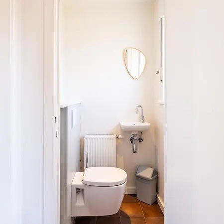 House Near De Hoge Blekker Dunes, Cleaning Included *