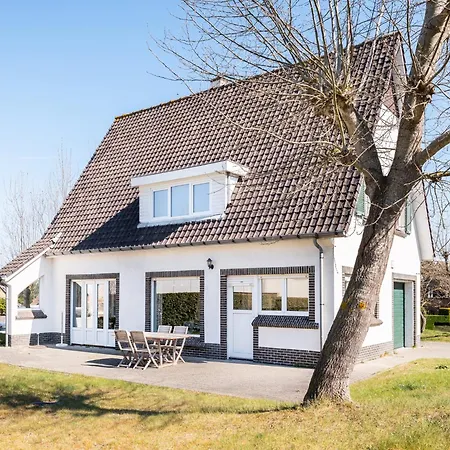 House Near De Hoge Blekker Dunes, Cleaning Included * Koksijde