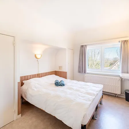 House Near De Hoge Blekker Dunes, Cleaning Included *